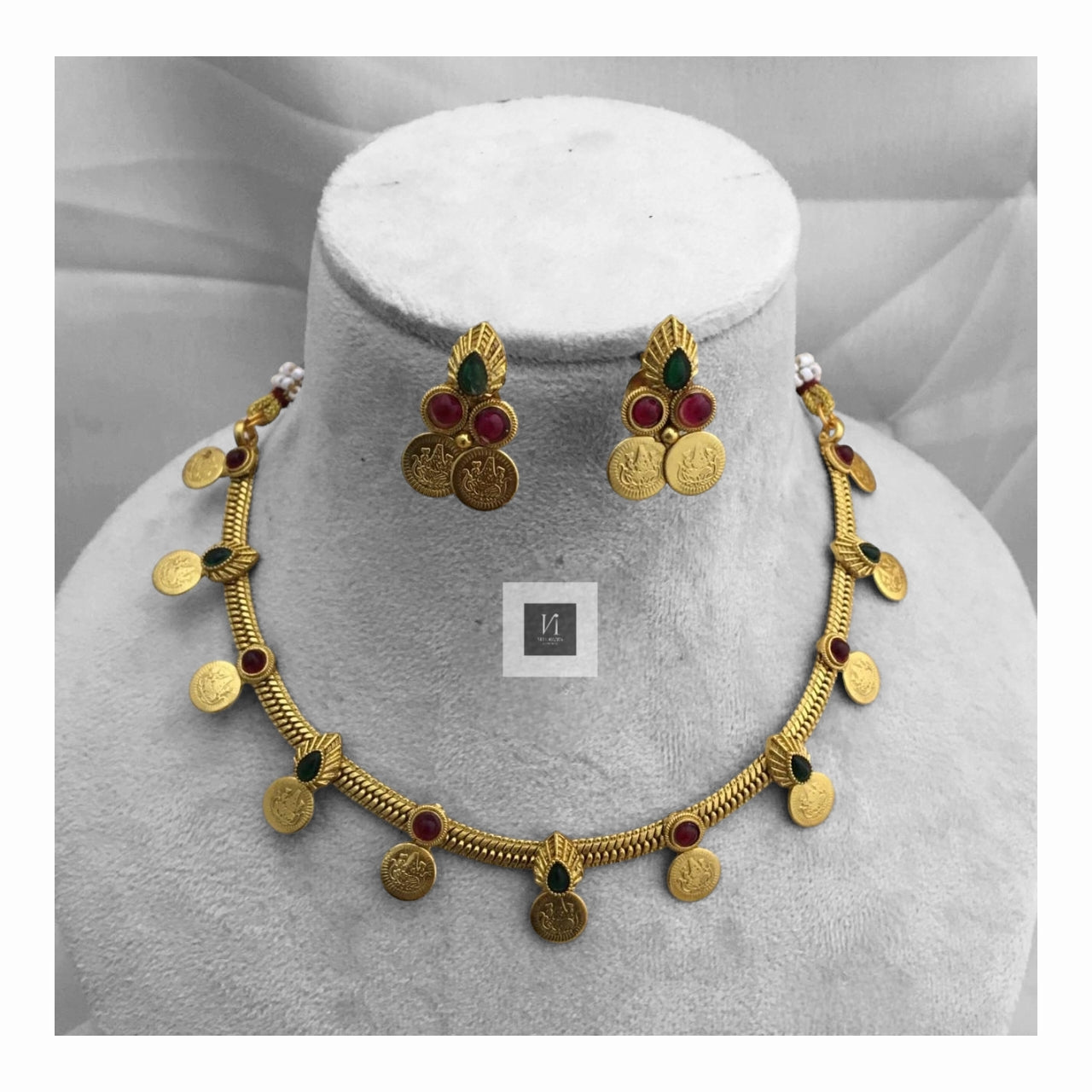 Minimal Jewellery