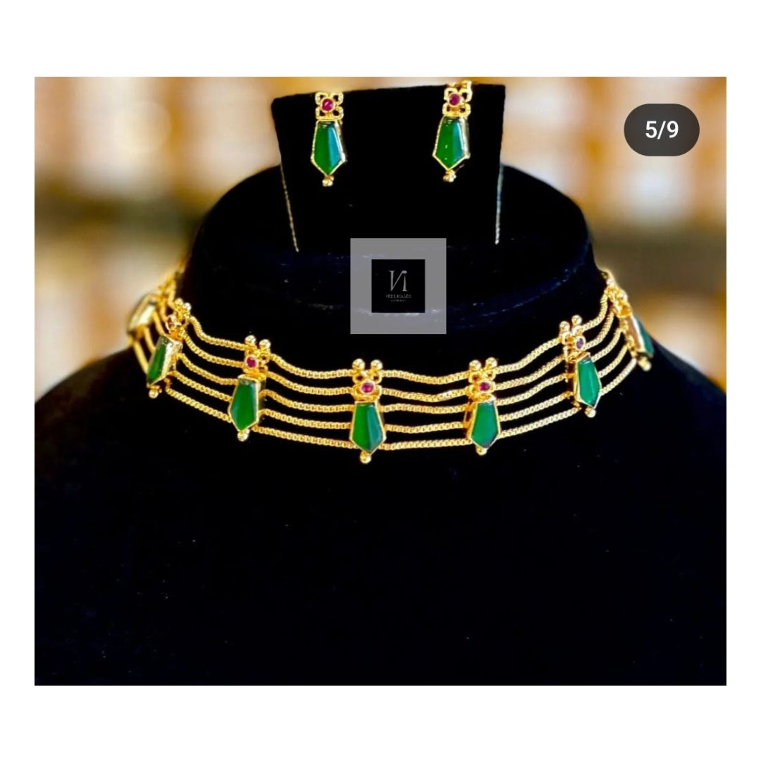 Palakka Choker Set