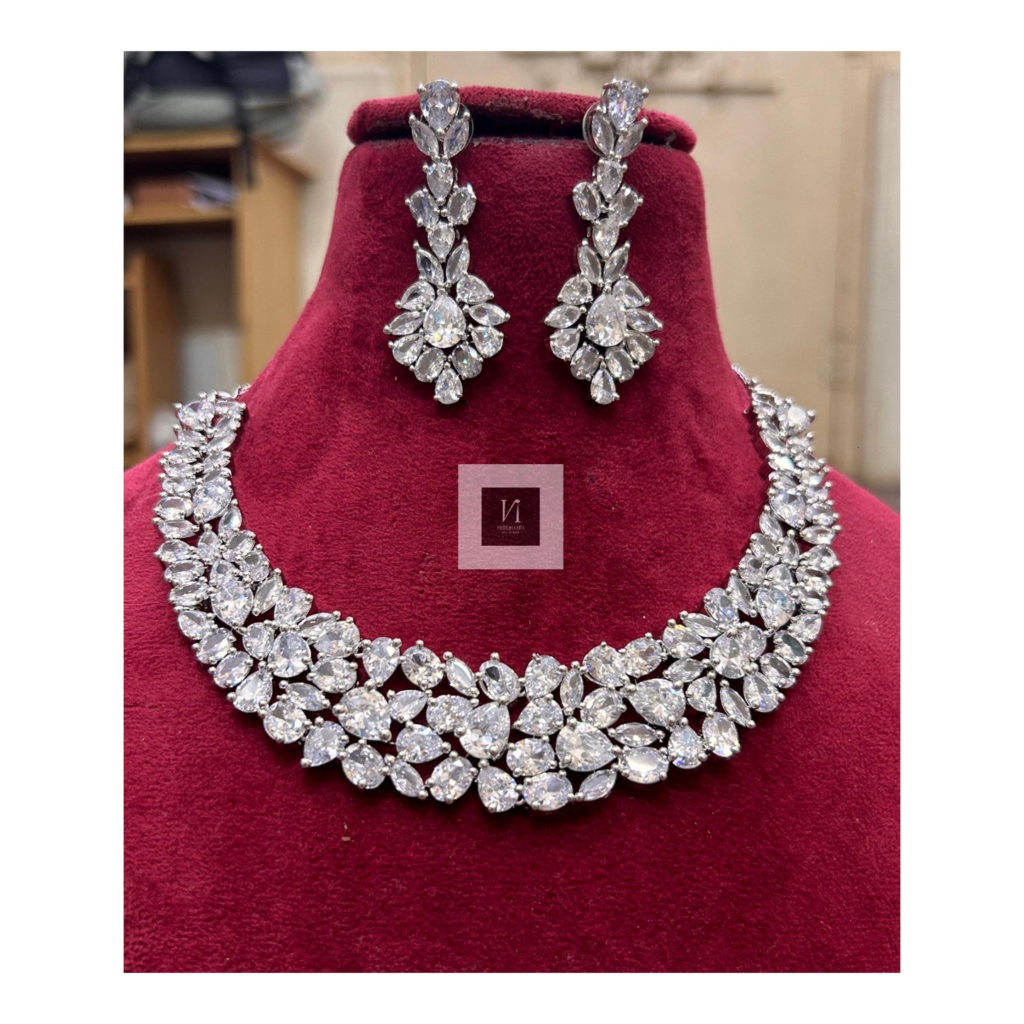 Celebrity Necklace Set