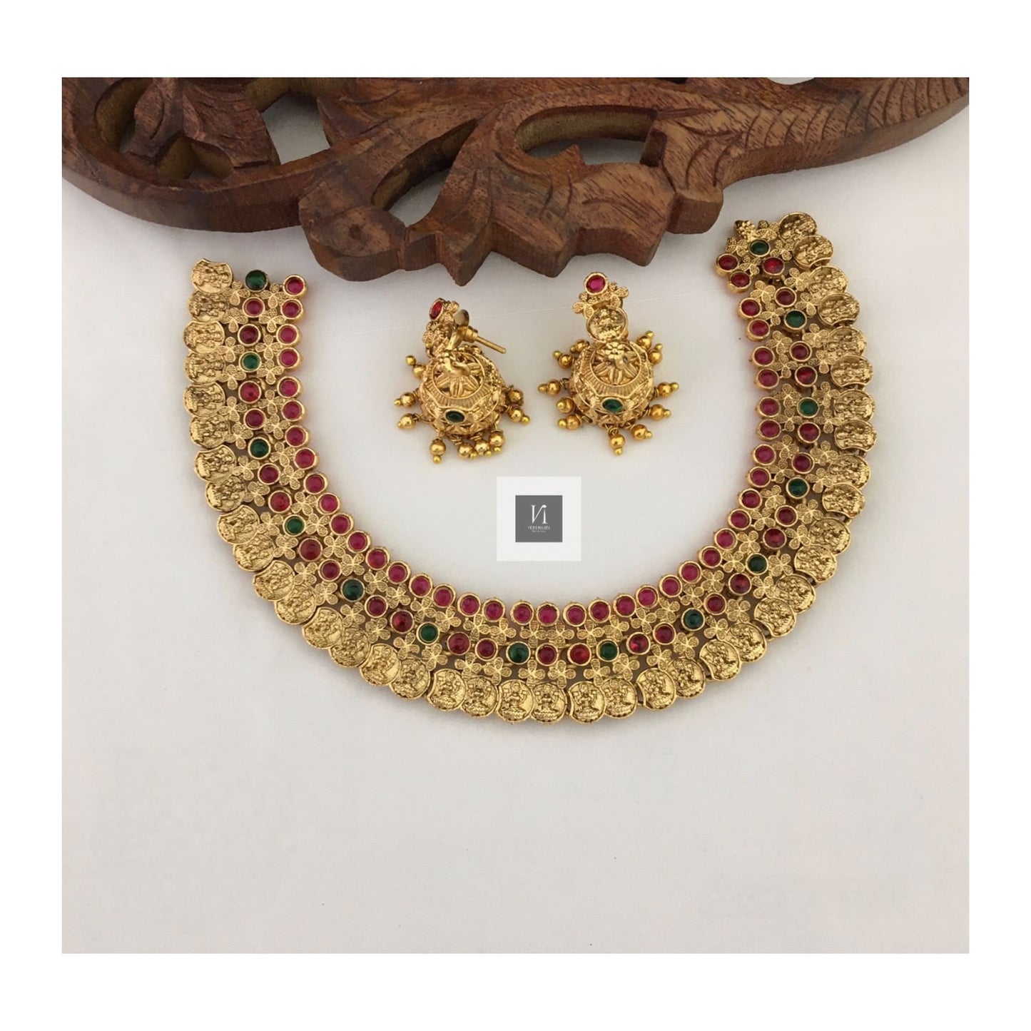 Coin Designed Necklace Set