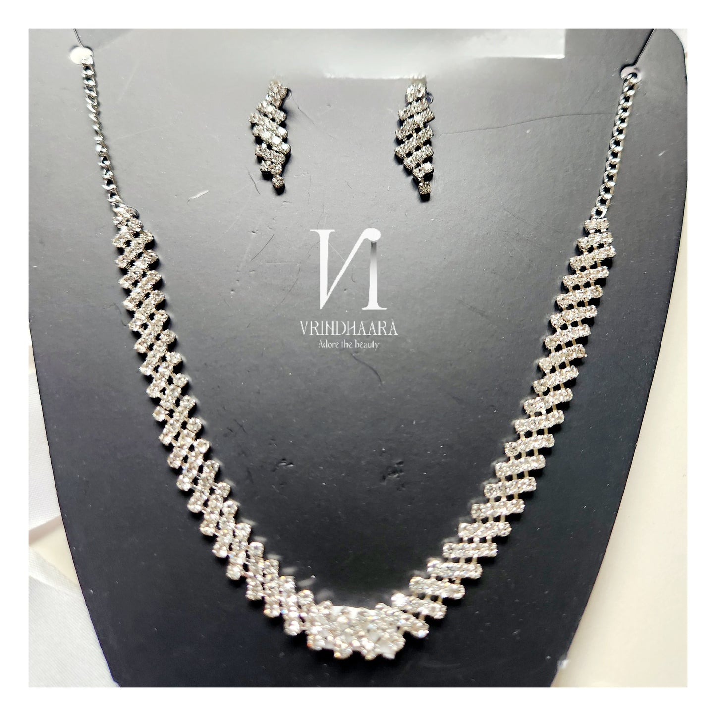 Silver AD stone Necklace Set