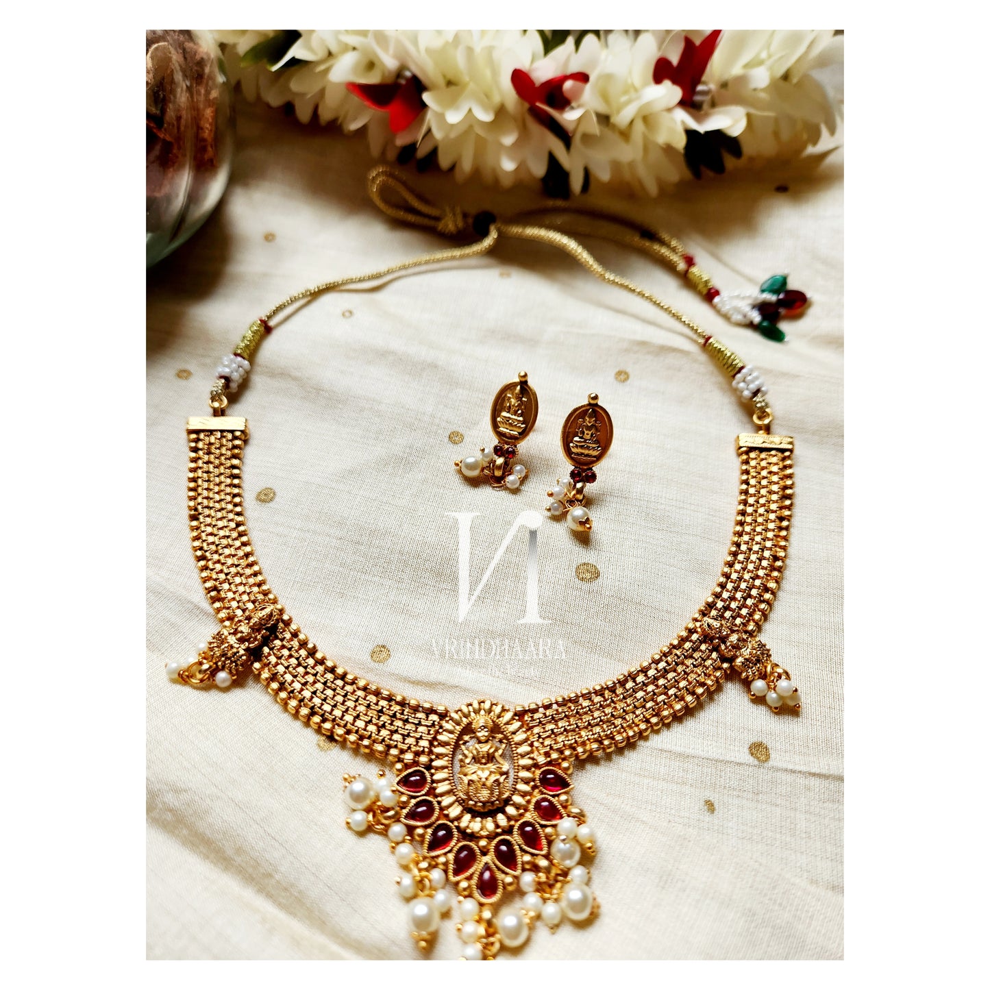 Lakshmi Necklace Set