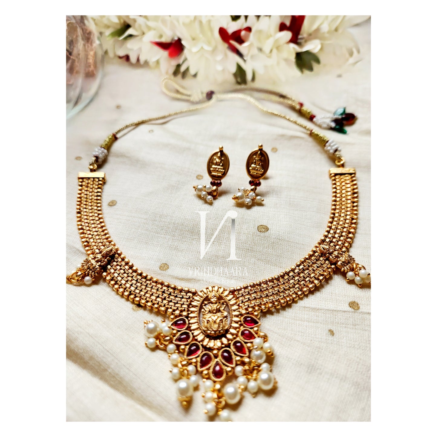 Lakshmi Necklace Set