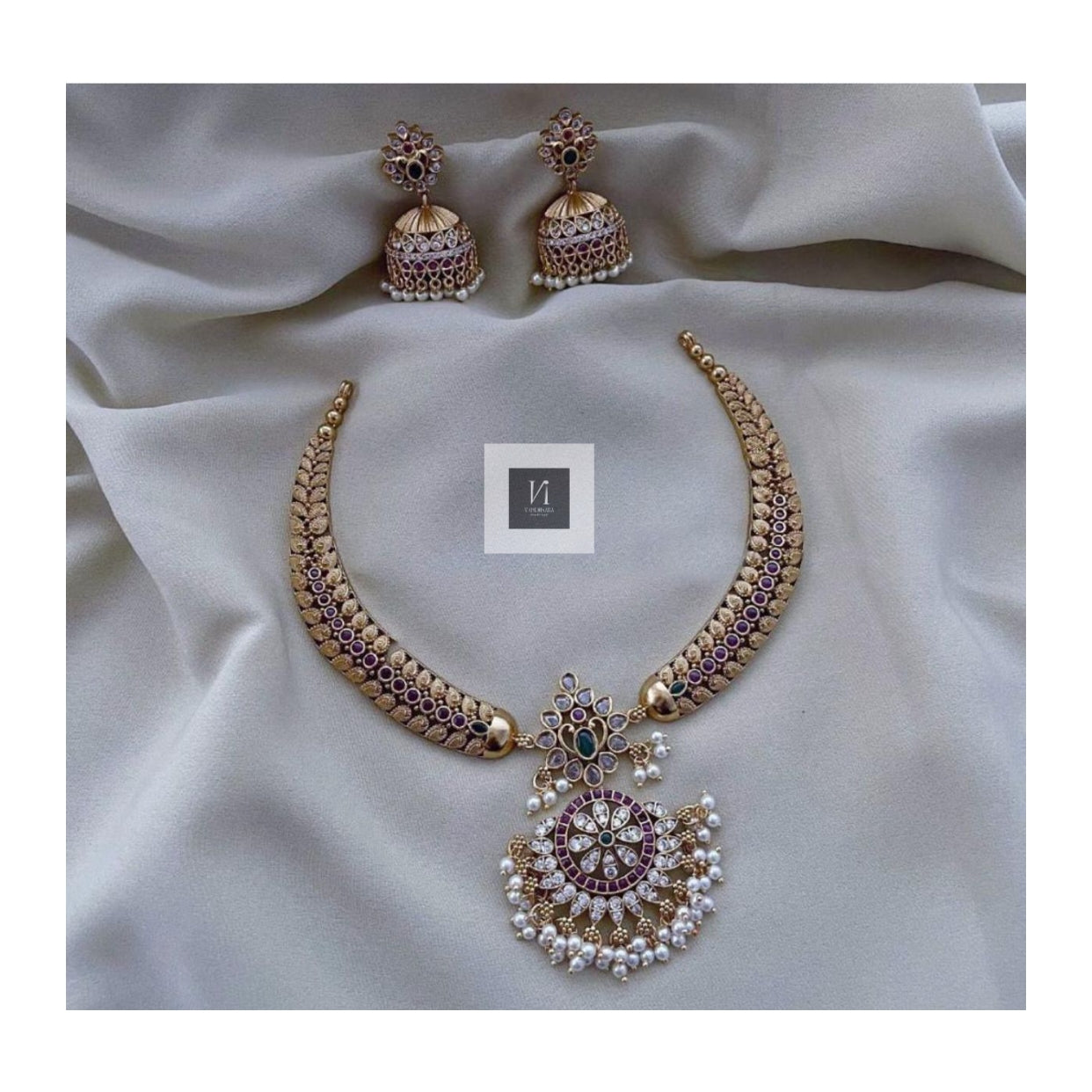 Gemstone Hasli Set