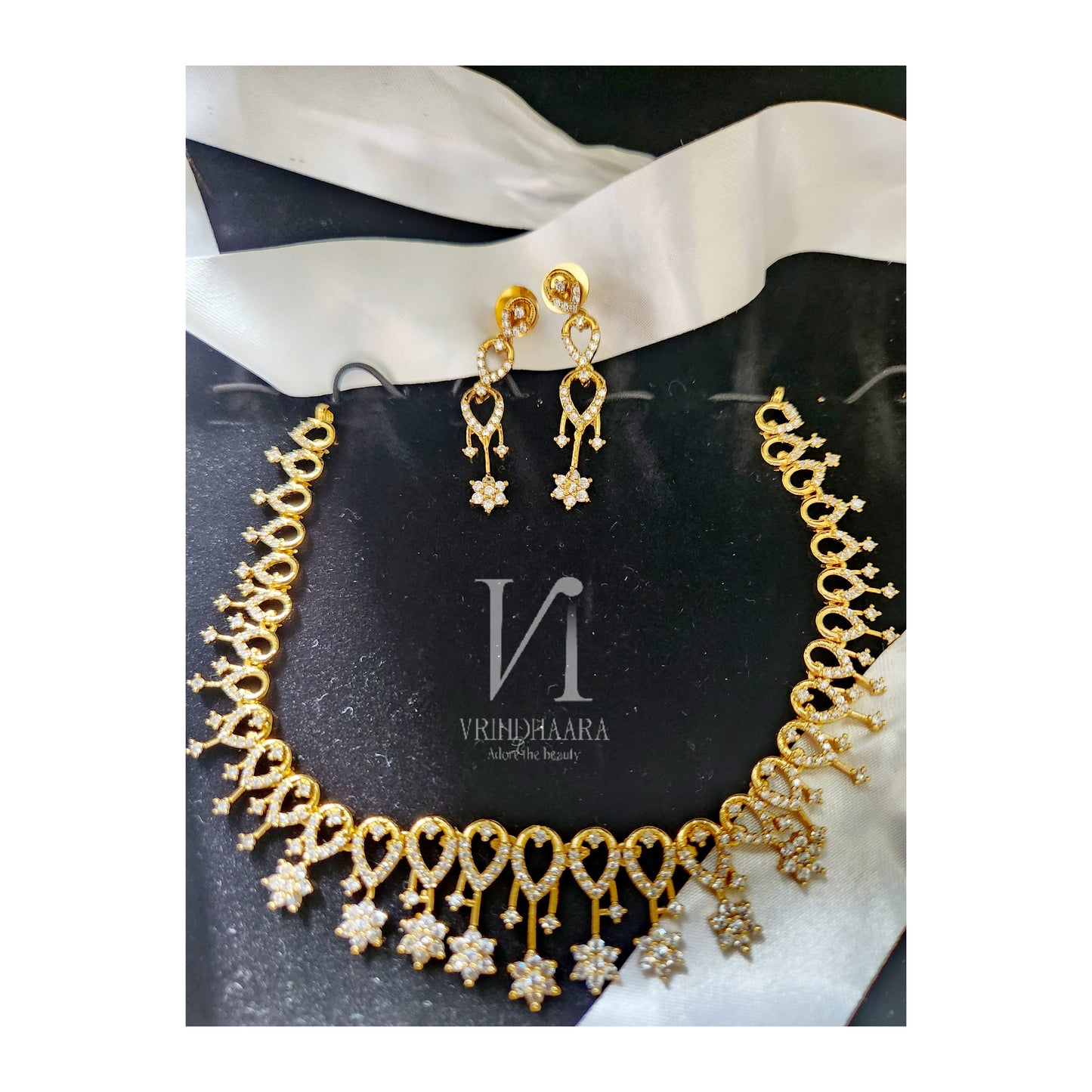 Antique white AD Necklace Set