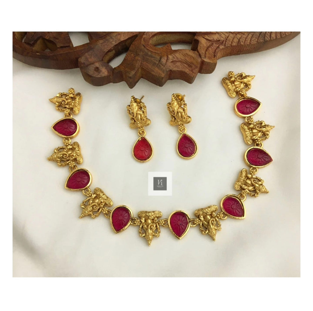 Ganapathy Sculpted Choker/ Necklace Set