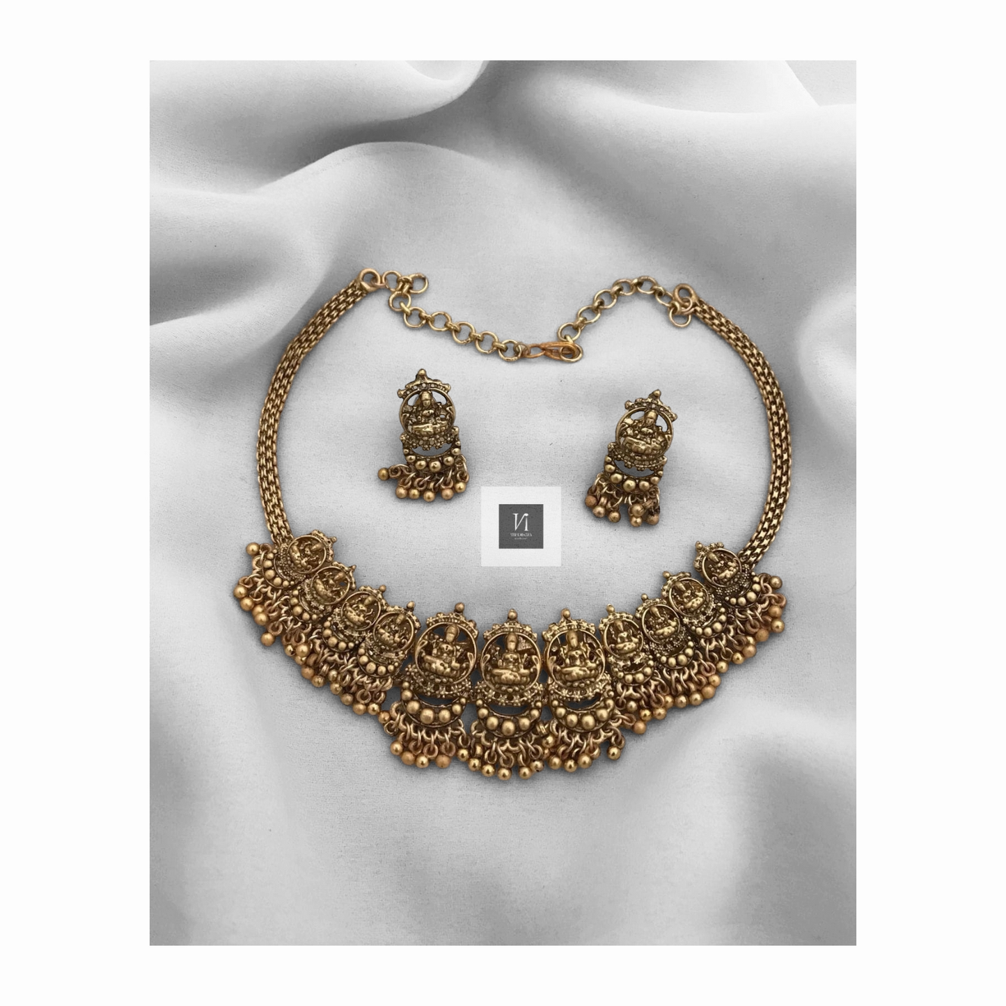 Devi Choker