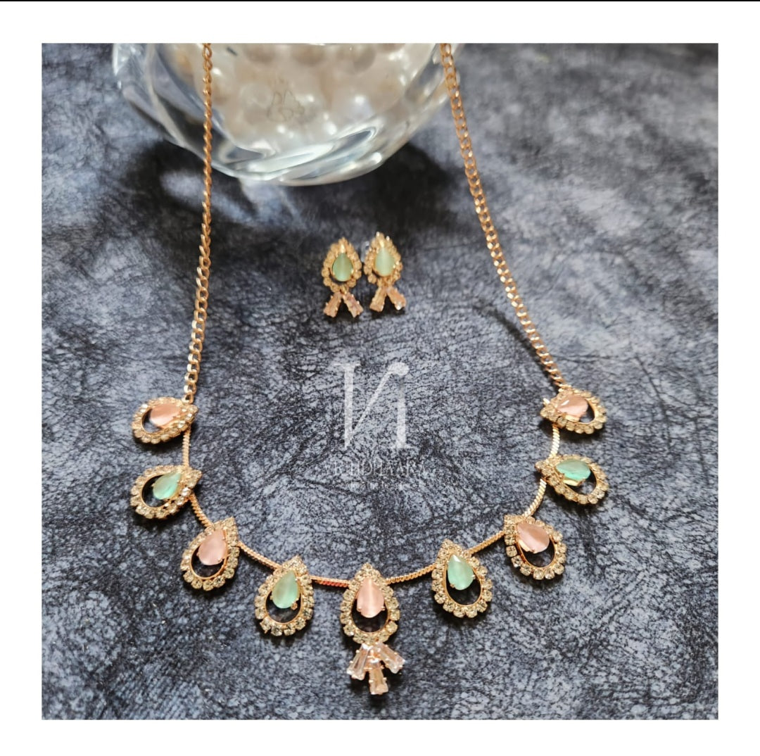 Rose gold Kite Necklace Set