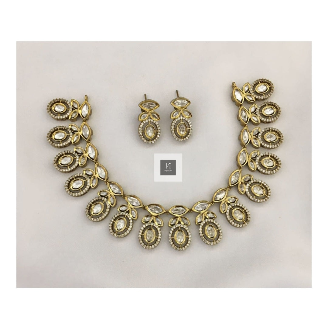 Beaded Mirror Stone Set