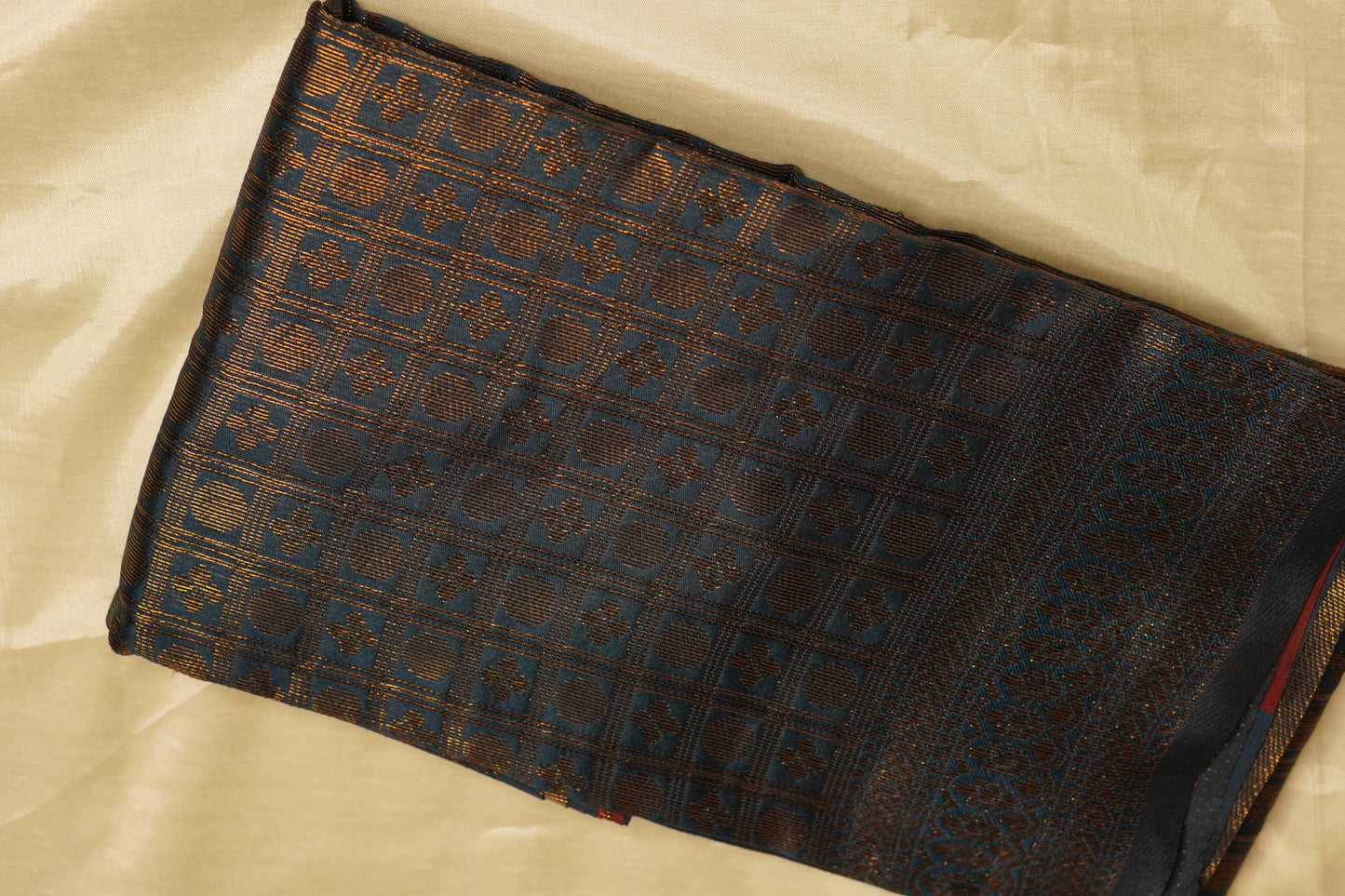 Semi Silk_ Brocade