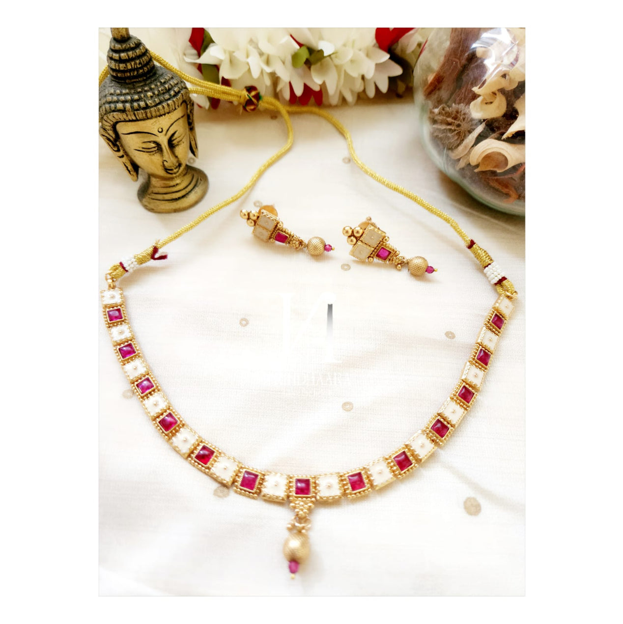 Minimal Necklace set